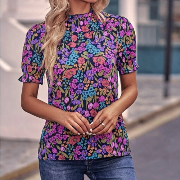 New floral print short sleeve top - Picture 3 of 6